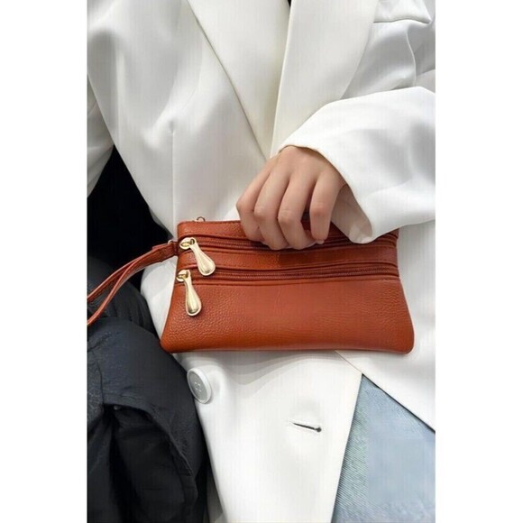 VEGAN LEATHER TRIPLE ZIP WRIST WALLET CLUTCH PURSE - Picture 3 of 8